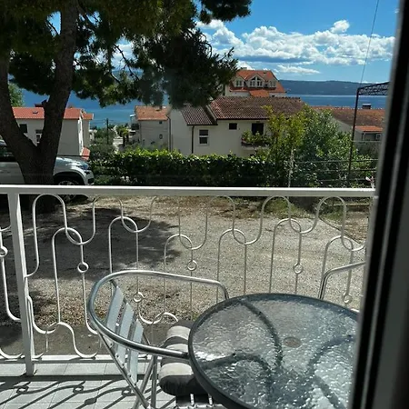 Branko Vojnovic 3* Omis