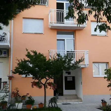 Branko Vojnovic 3*